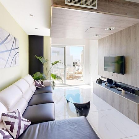 Amazing Spacious Apartment With Bbq & Jacuzzi Сент Джулианс Экстерьер фото