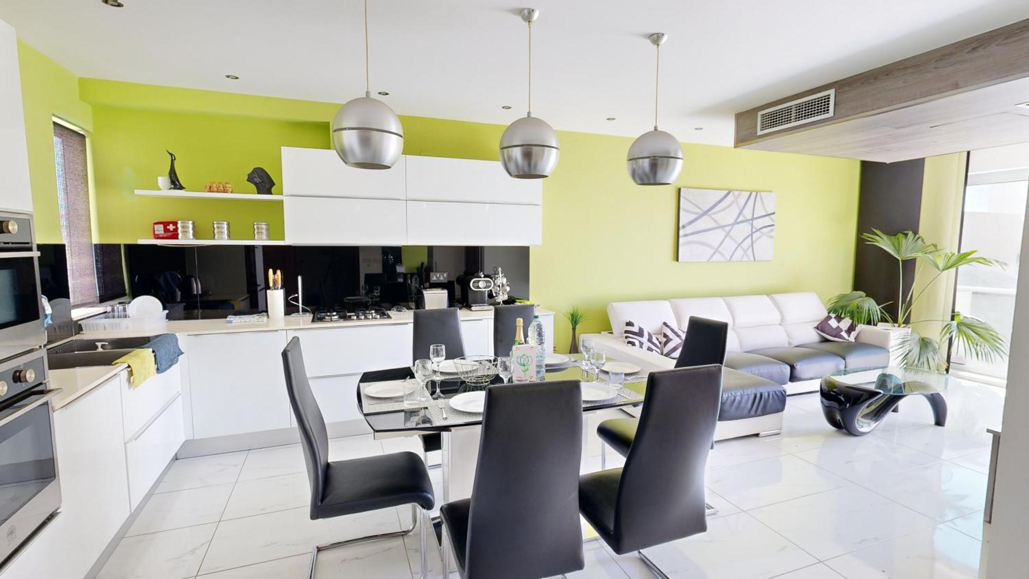 Amazing Spacious Apartment With Bbq & Jacuzzi Сент Джулианс Экстерьер фото